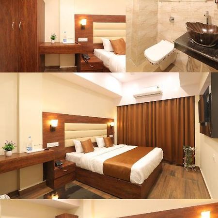 Hotel Blueark 勒克瑙 外观 照片